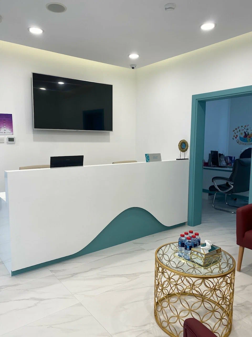 Сlinic «Refresh Abu Dhabi»