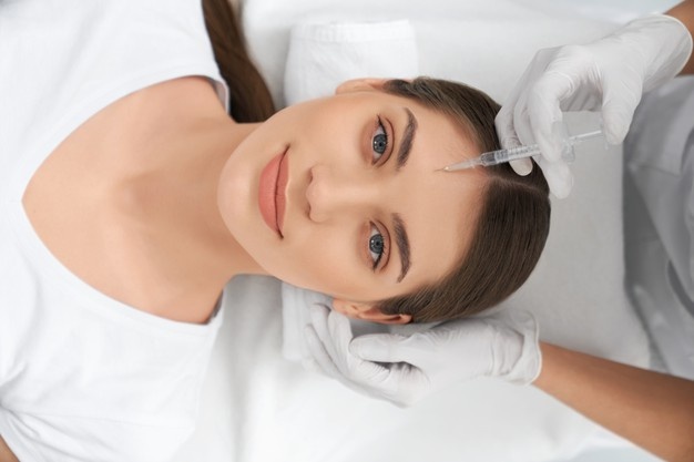 Full-Face Microtoxin Therapy или классический ботулотоксин — что выбрать для максимально естественного результата